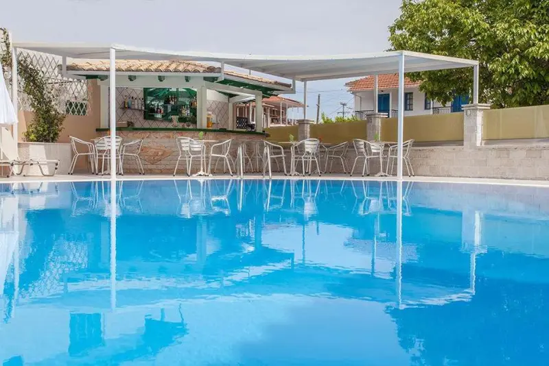 Hotel Konstantinos & Apartments