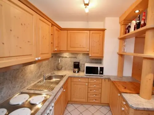 House Kreidl Top 37 - Holiday apartment Königsleiten
