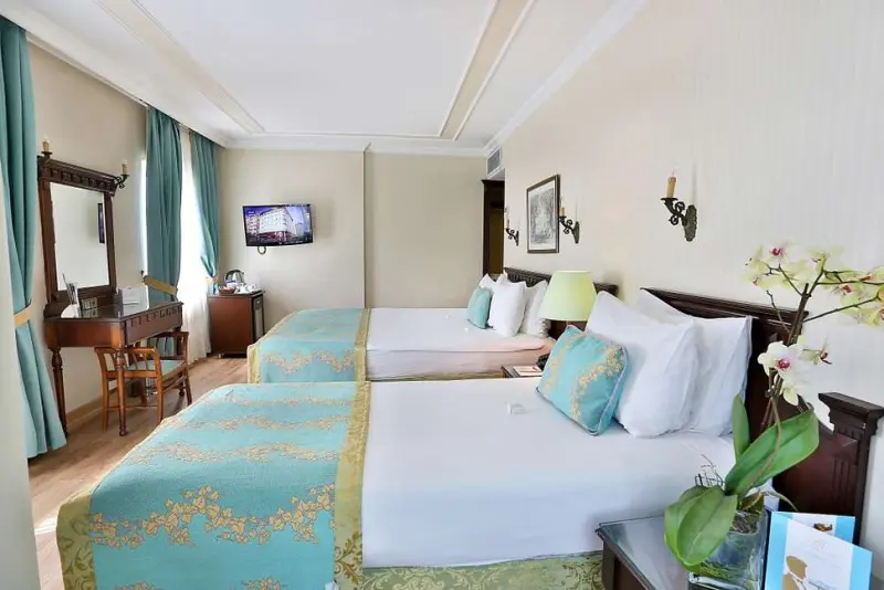 Bulvar Palas Hotel