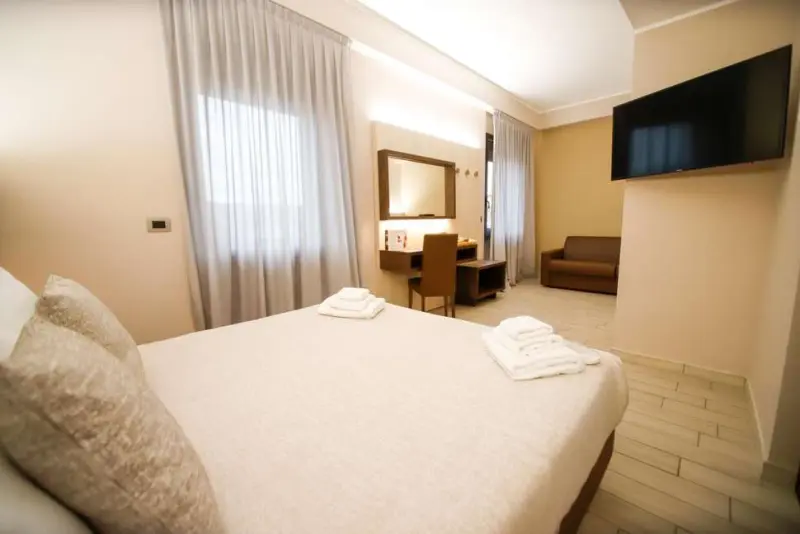 Hotel Diplomatic