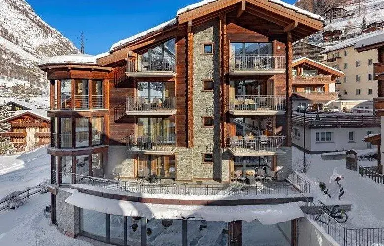 The Phoenix Zermatt