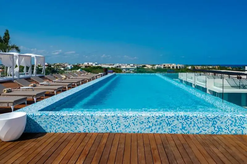 The Reef 28 Hotel & Spa – Luxury Adults Only – All Suites