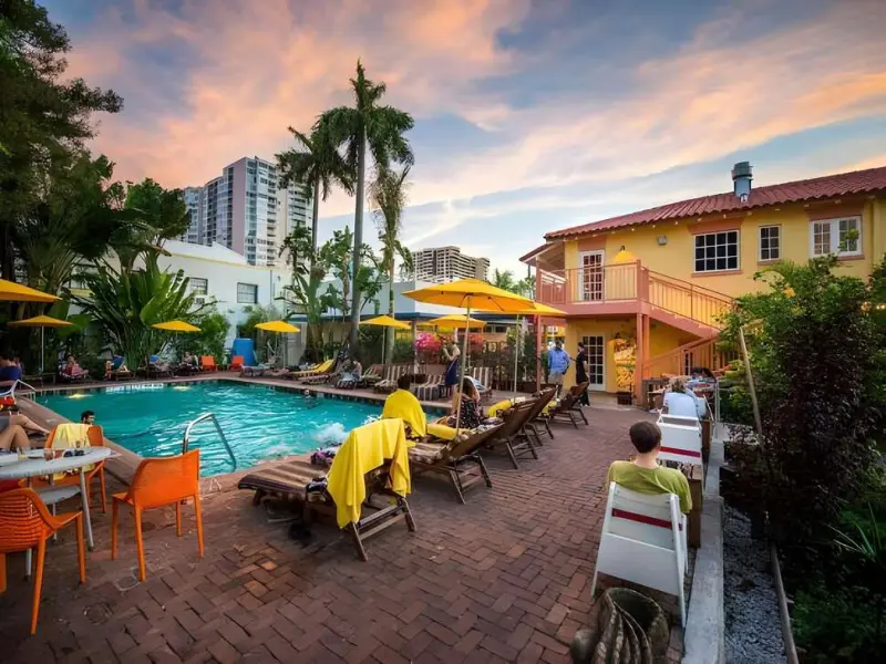 Freehand Miami