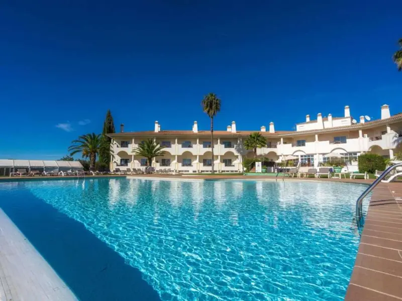 Colina Verde Sports Resort