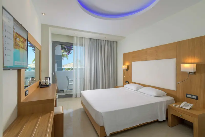 Oceanis Beach Hotel