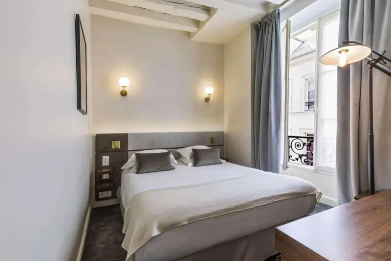 Hotel Verneuil
