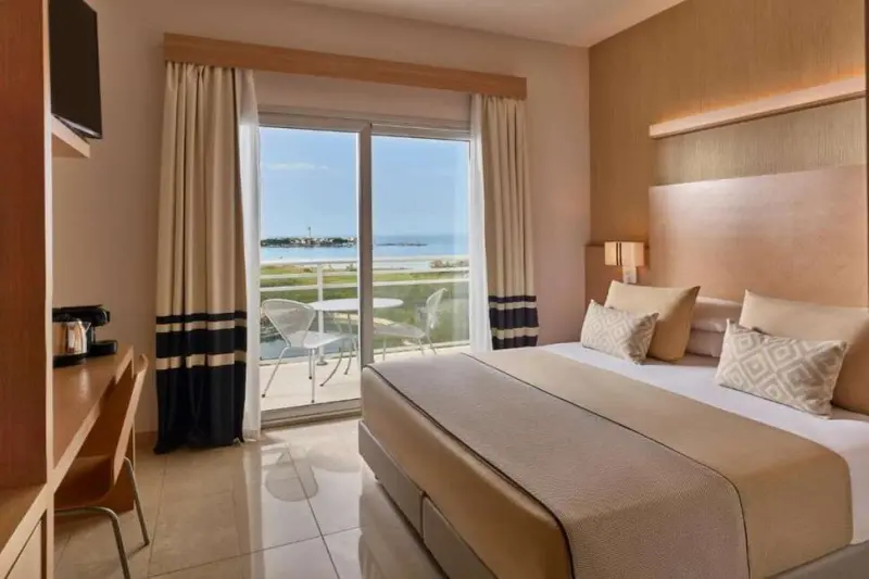 GranSerena Hotel
