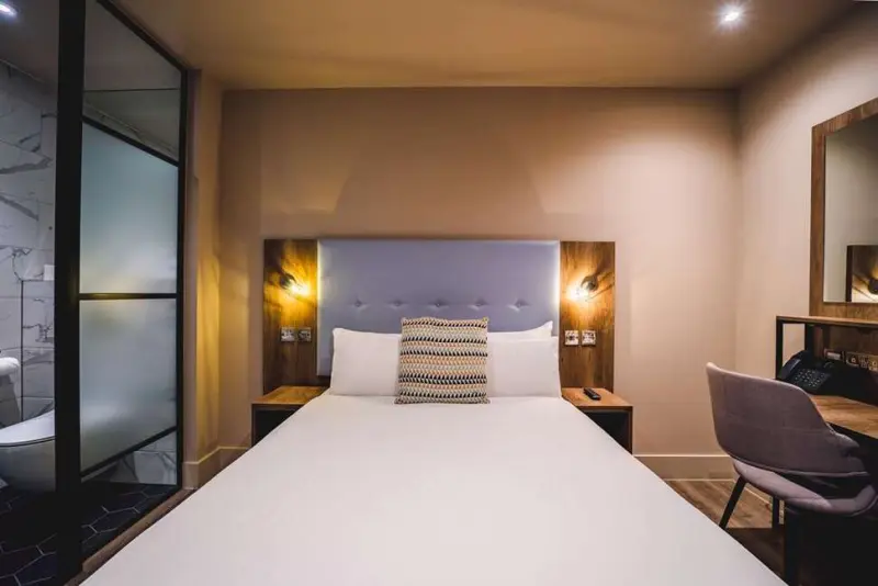 Euston Square Hotel