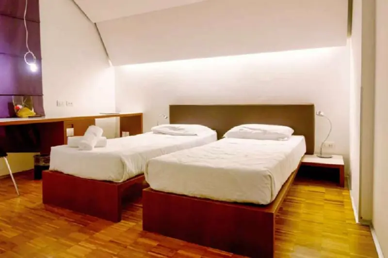 Black Hotel