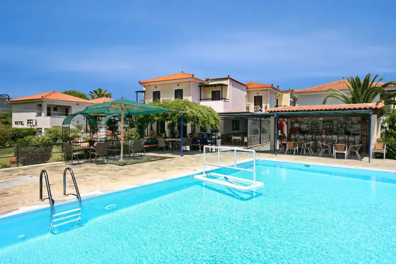 Hotel Pela