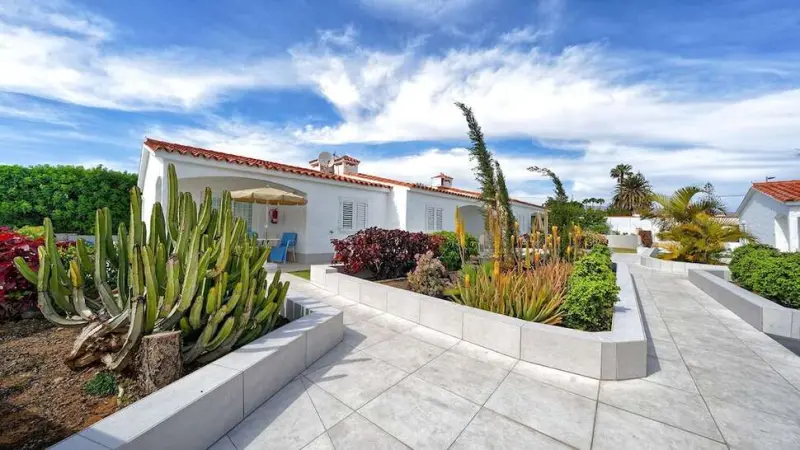 Bungalows Adonis