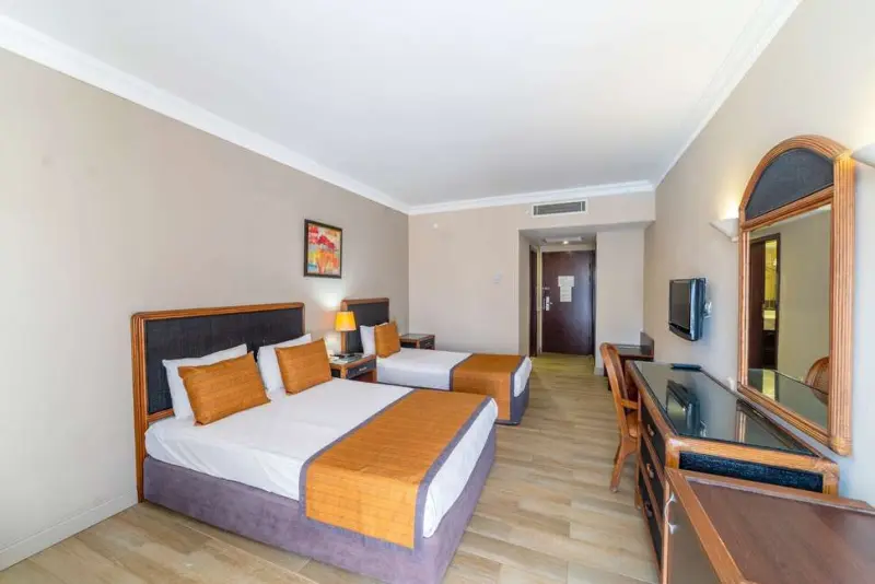 Queen's Park Hotels