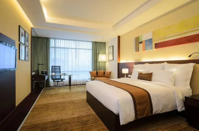 AETAS lumpini Hotel