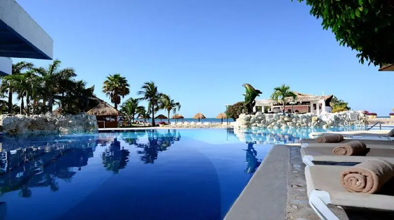 Sunset Marina Resort & Yacht Club