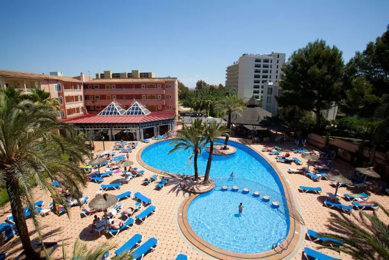 Aquasol Aparthotel