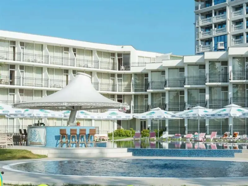 Flamingo Beach Hotel