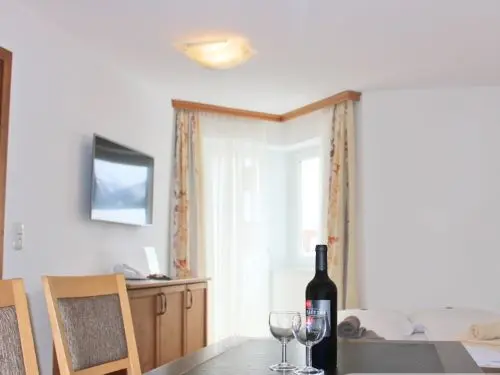 Alpenperle Appartements | Kopfüber Sportreisen