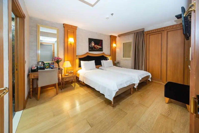Aprilis Hotel