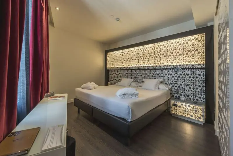 Hotel Vincci Via 66