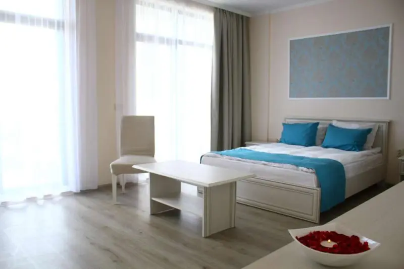 White Rock Castle Suite Hotel & Spa
