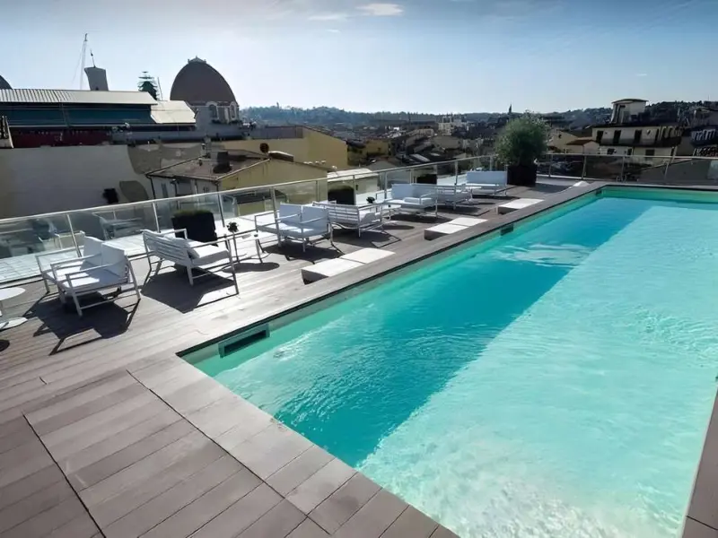 Glance Hotel In Florence