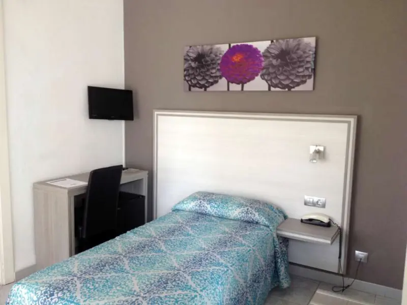 Planas Hotel
