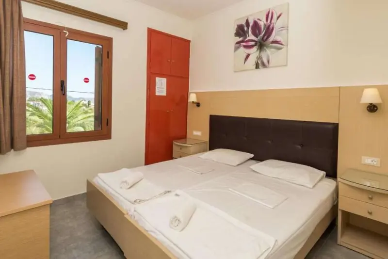 Rose Club Apartments