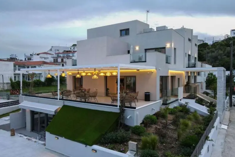 Niso Skiathos