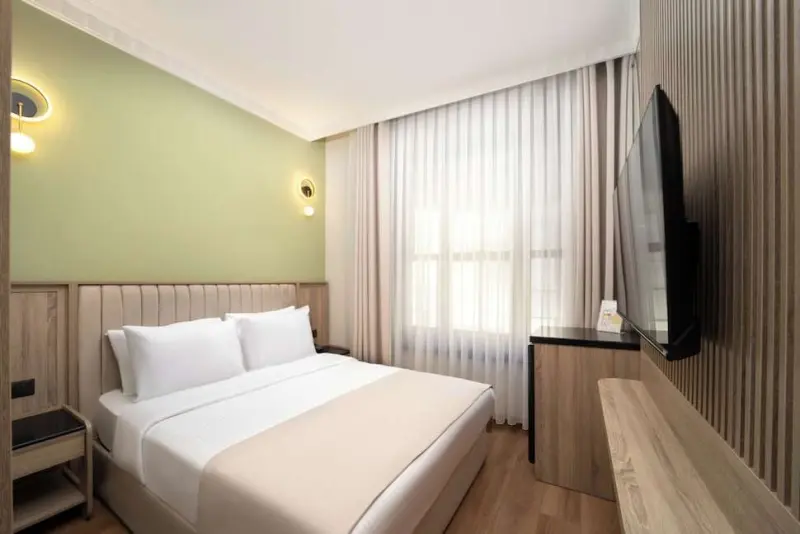 ATiK PALACE HOTEL
