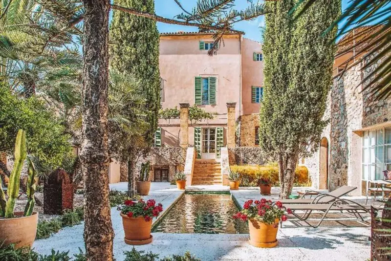 Yartan Boutique Hotel