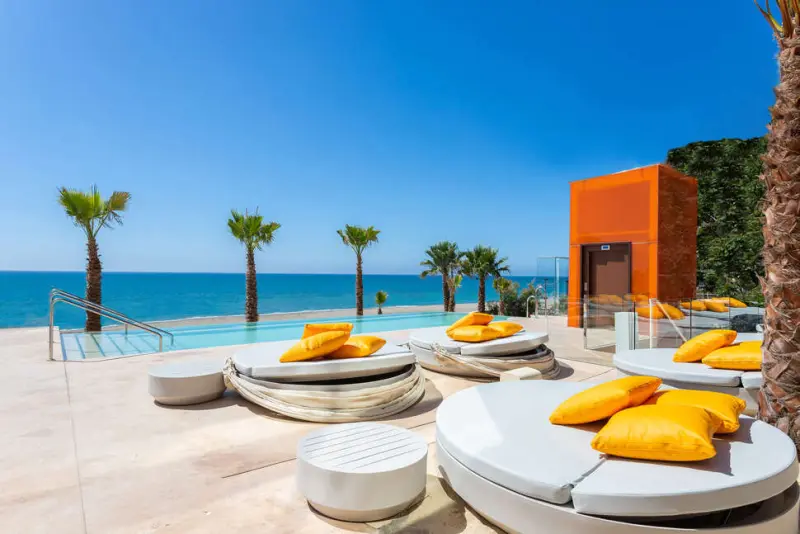 Leiro Residences - Luxury Hotels & Resorts