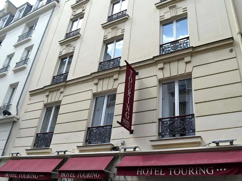 Touring Hotel
