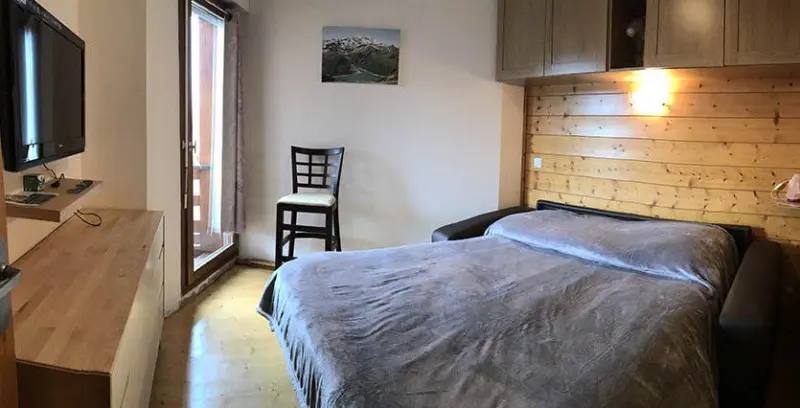 VAUJANYLOCATIONS- Chalet du Verney - Two-Bedroom Apartment