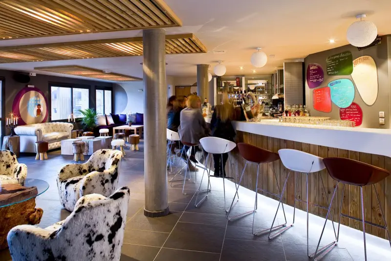 ANOVA HOTEL & SPA