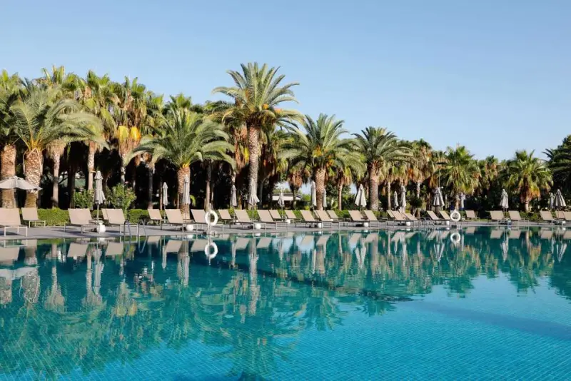 Miramare Beach Hotel