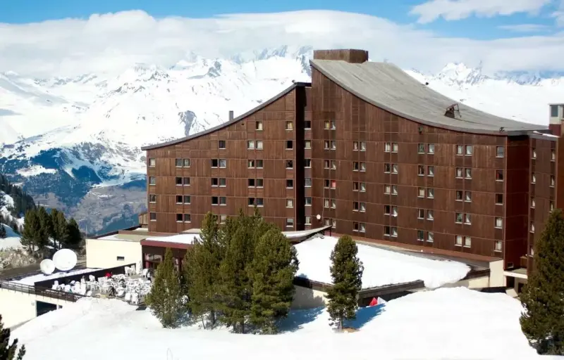 Village Club MMV Altitude