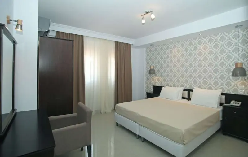 Naias Beach Hotel