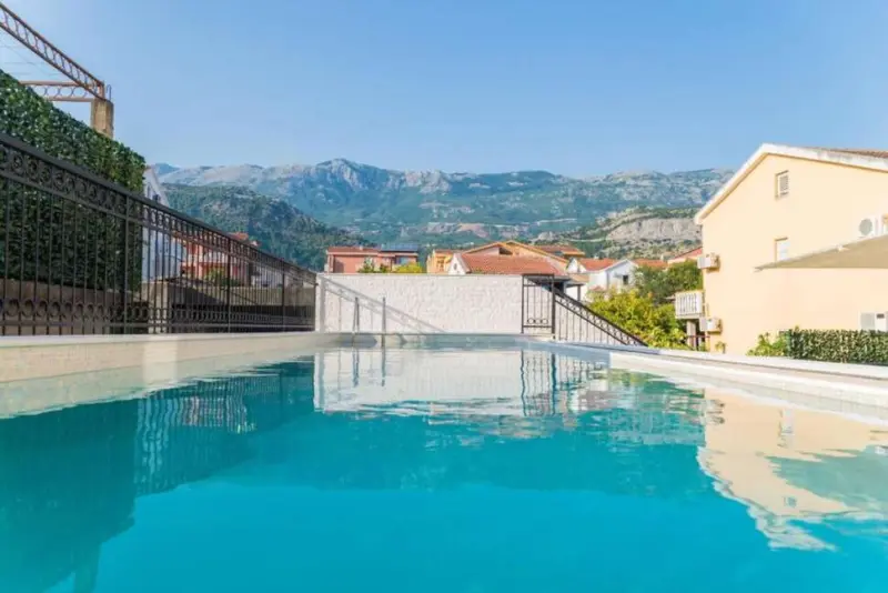 Hotel Kadmo