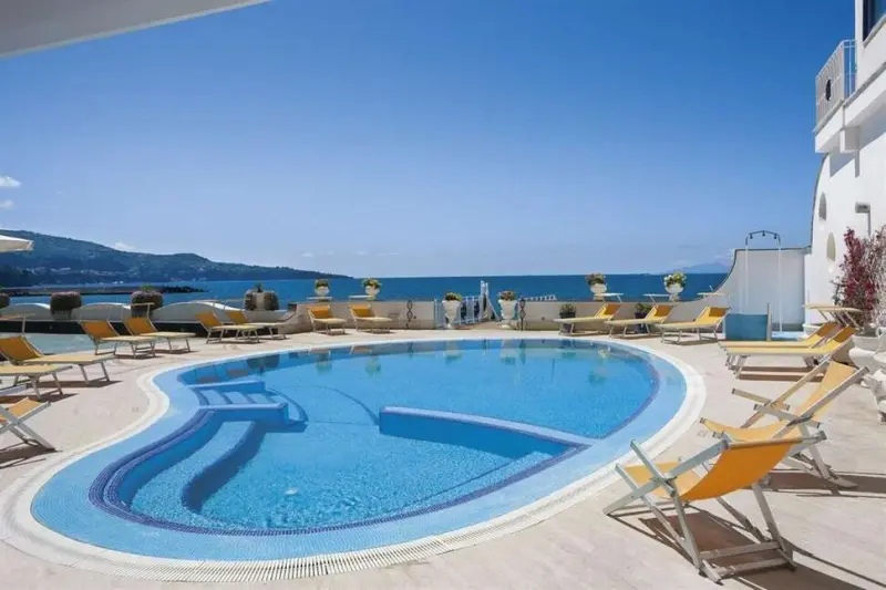 Mar Hotel Alimuri
