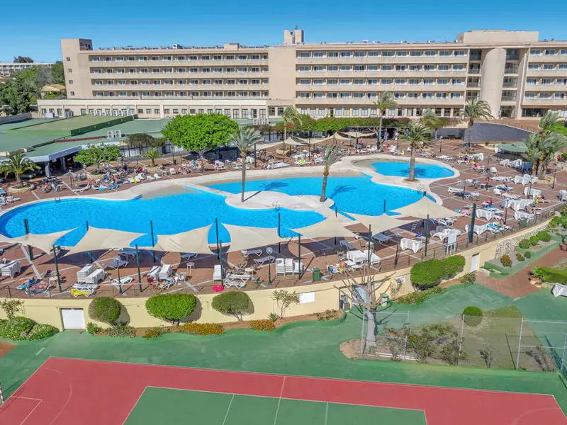 Club Cala Romani