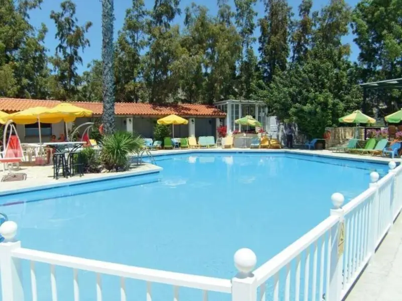 Hydrele Beach Hotel