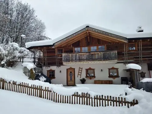 Almchalet Schneeberg