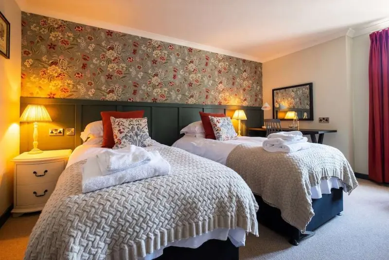 London Bridge Hotel