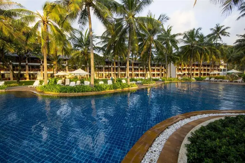 Katathani Phuket Beach Resort