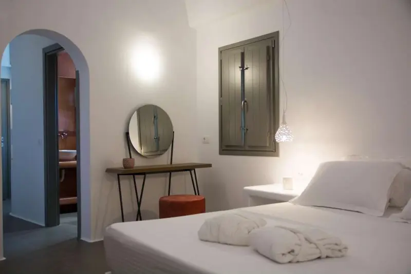 Amphitrite Suites Santorini
