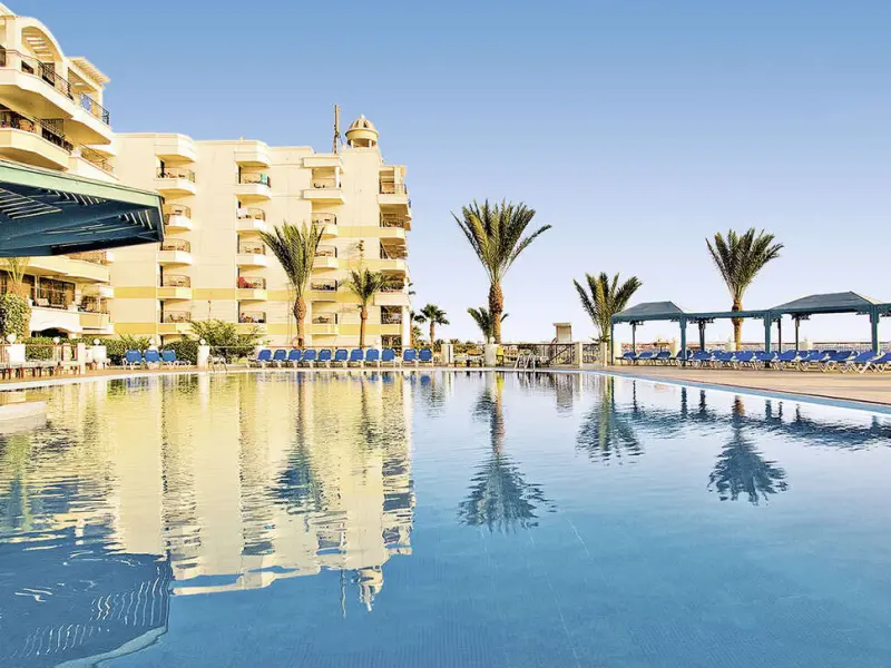 SUNRISE Holidays Resort (Adults Only)