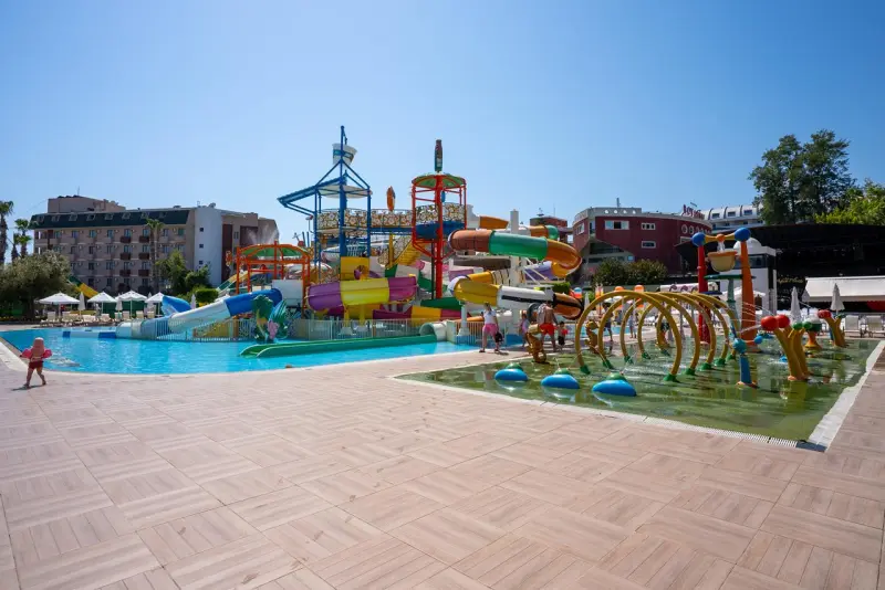 Hotel Club Aqua Plaza