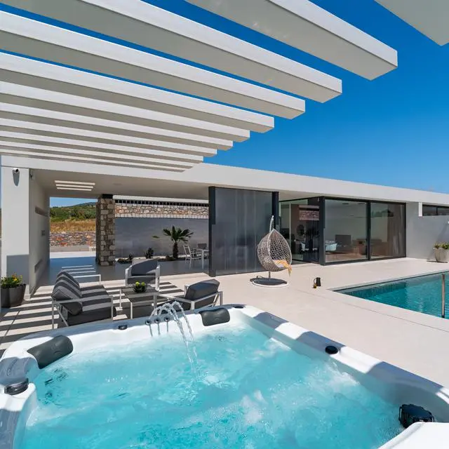 amara luxury villas