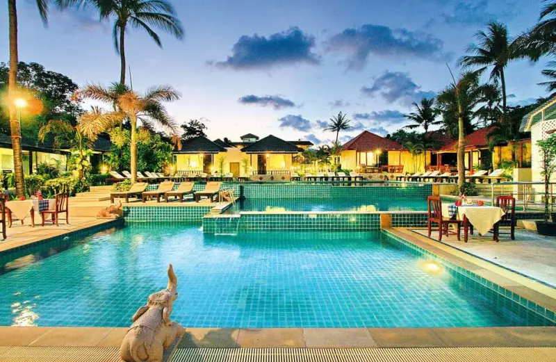 Chaweng Cove Beach Resort