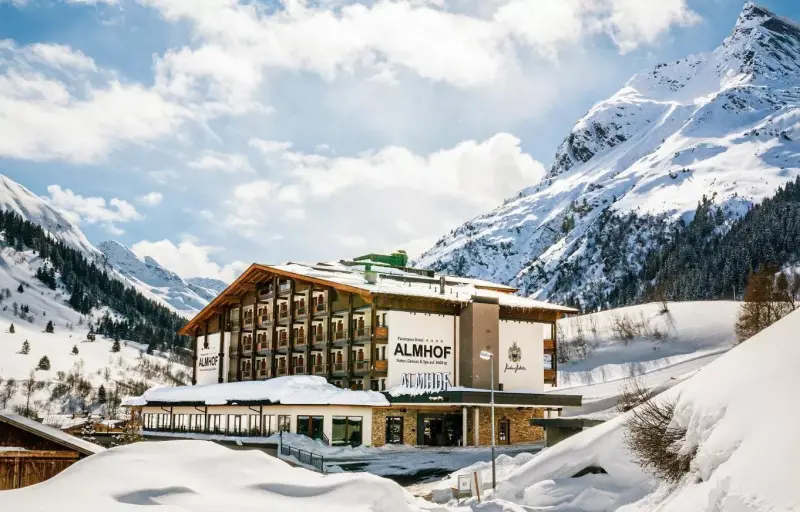 Panorama Hotel Almhof Galtür